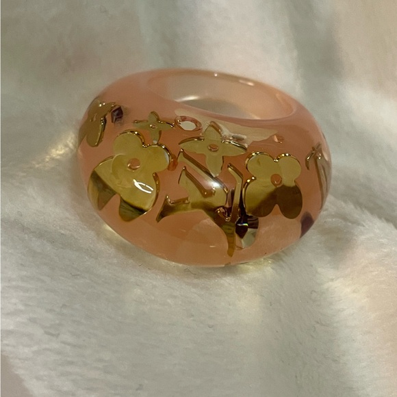 Louis Vuitton Pink Inclusion Ring 🩷 - Picture 1 of 8